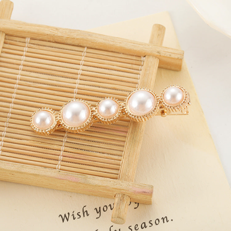 Slip-On Pearl Bow Hair Clip – Elegant Women’s Hair Accessory
